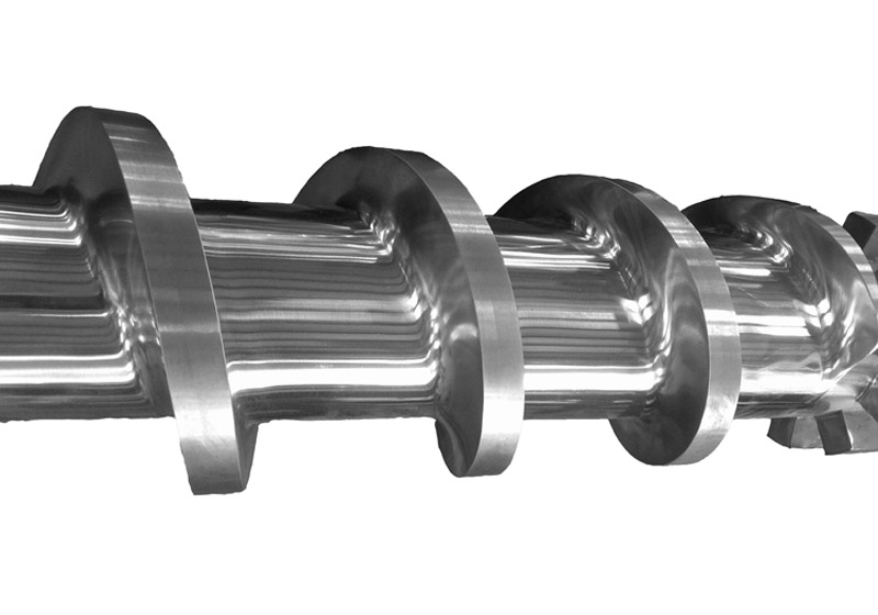 Bimetallic screw and barrel